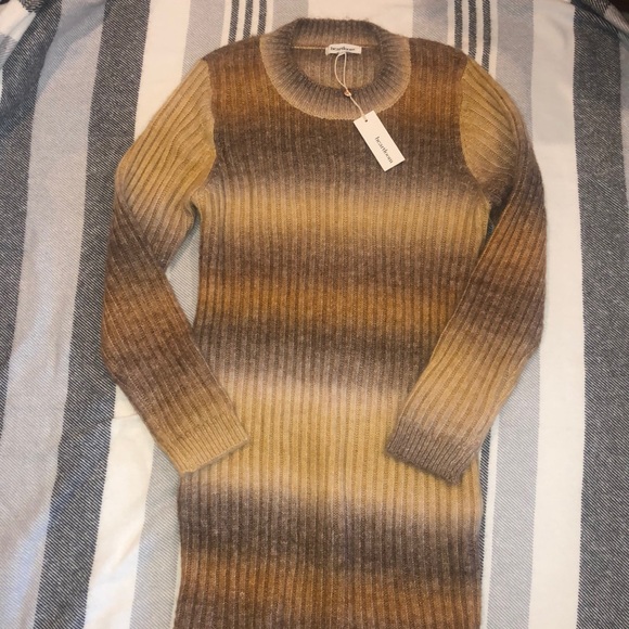 NWOT Heartloom long sleeve maxi dress - Picture 5 of 6